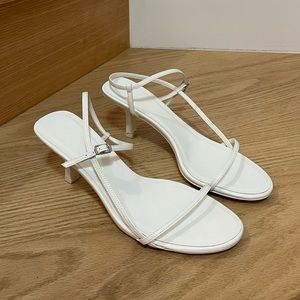 White Kitten/Low heels/sandals